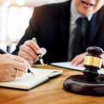 How Legal Advisors Help You Negotiate With Total Confidence